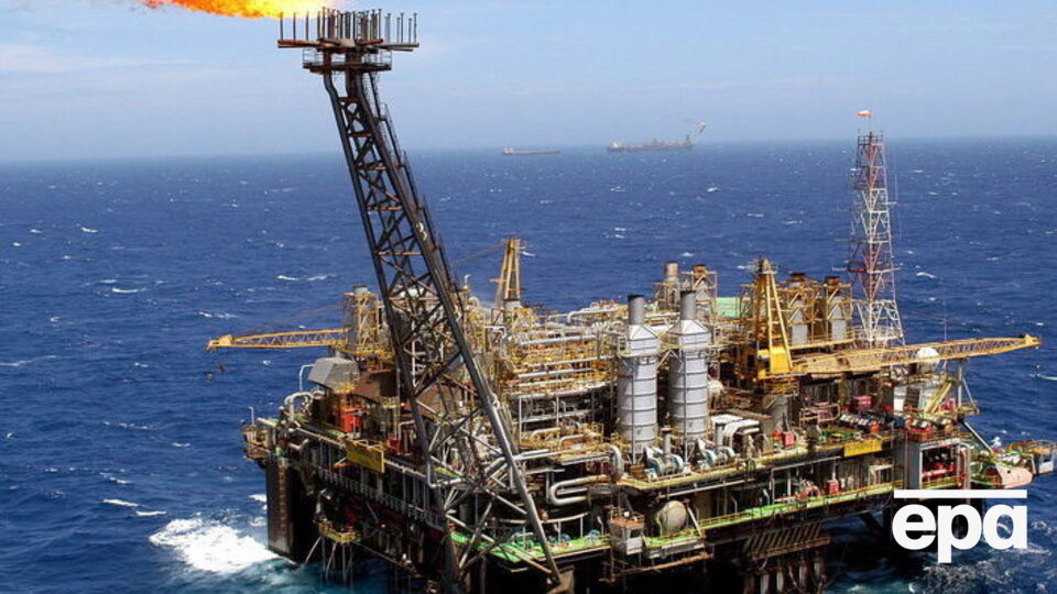Цена на нефть сохраняет тенденцию к росту