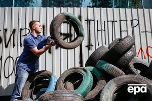 Протестующие под "Интером" пообещали не жечь шины