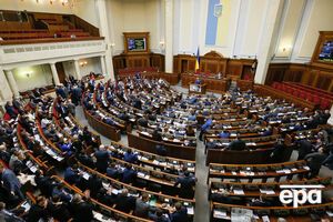 Семь депутатов приняли присягу