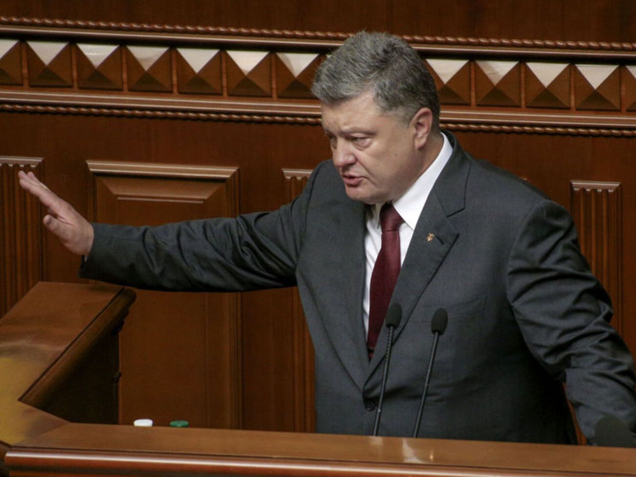 Порошенко напомнил о необходимости укрепления проукраинской коалиции