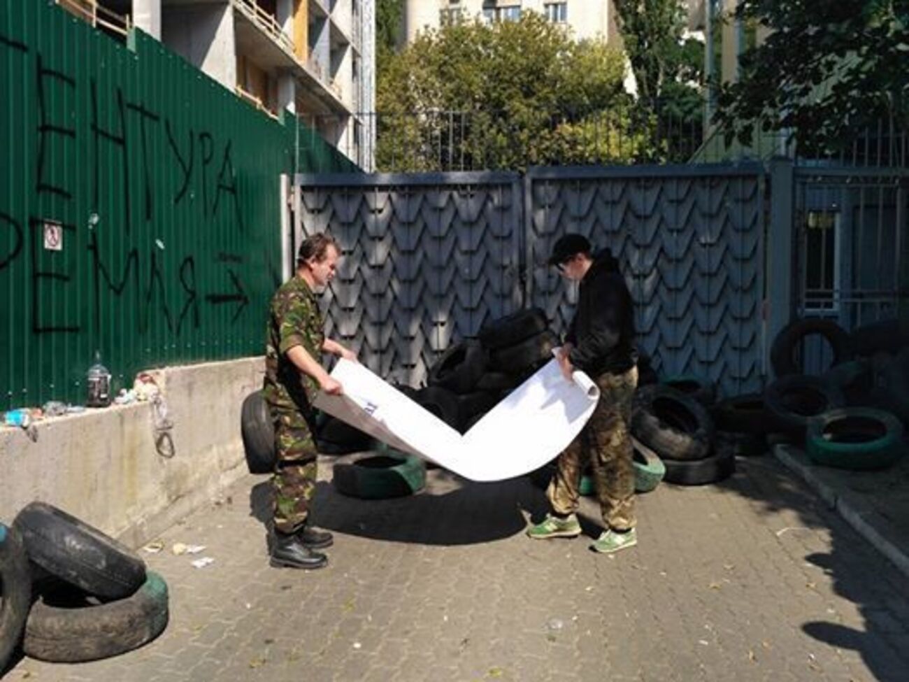 Митингующие не исключают, что вернутся к телецентру