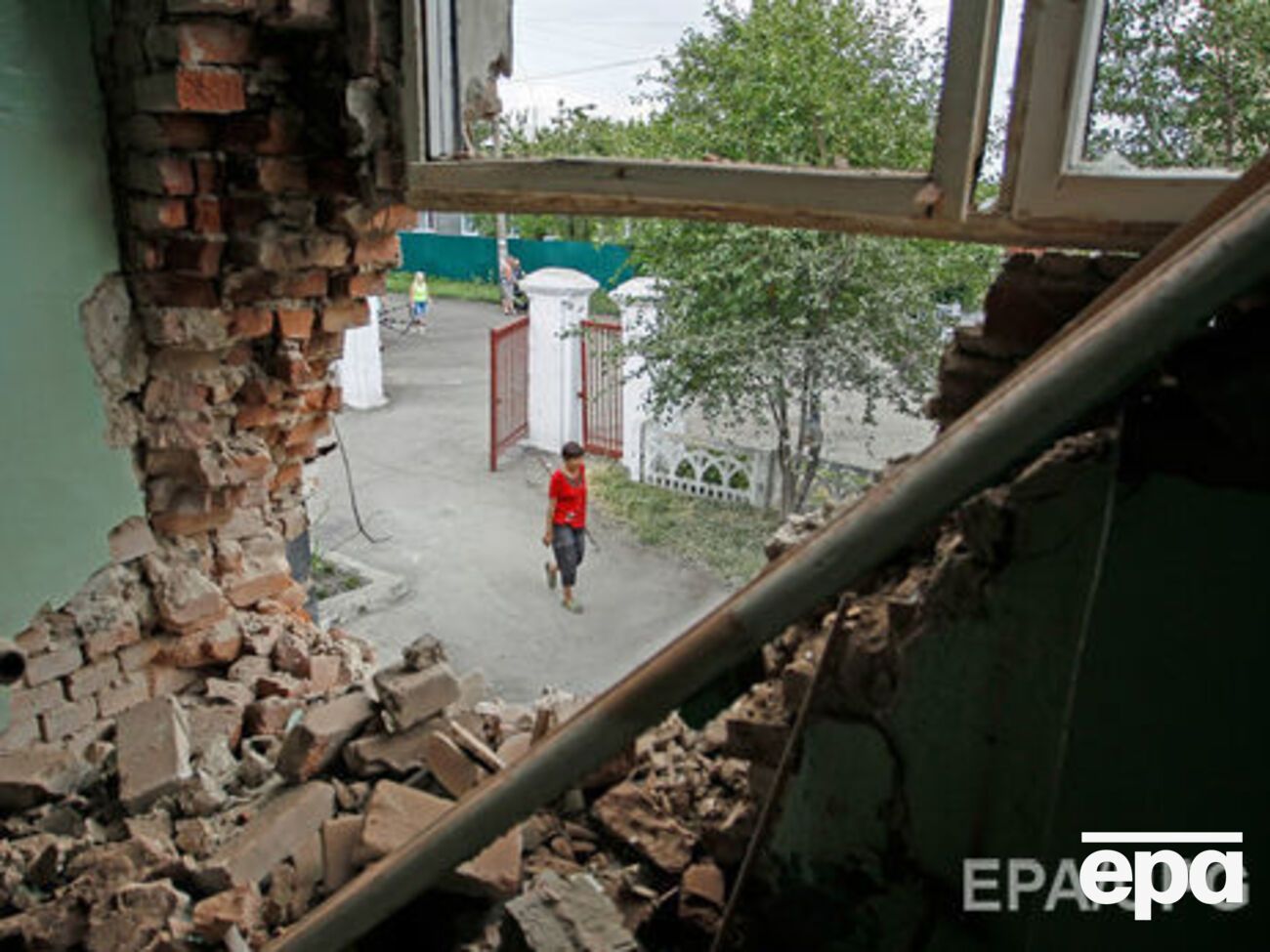 Из-за заминированных участков отдельных территорий Донецкой и Луганской областей жители частного сектора не могут выращивать овощи