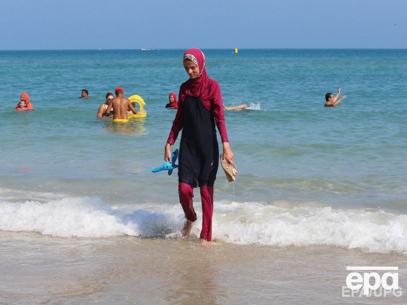 На Корсике запрет на буркини действителен