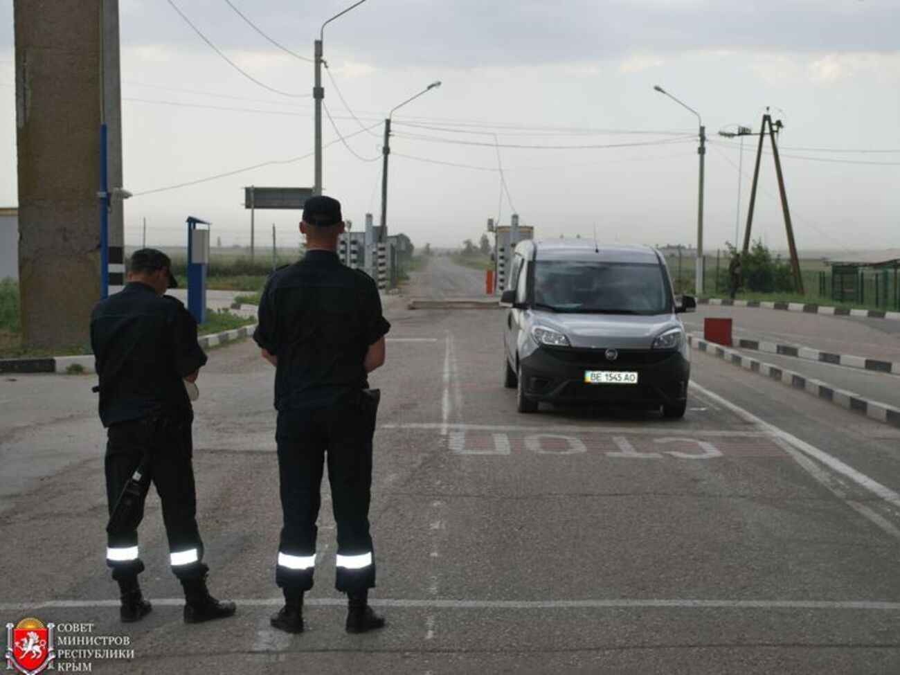 Украинцы пытались попасть в Крым в обход пунктов пропуска