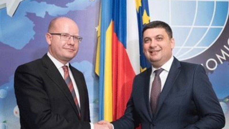 Соботка (на фото слева) и Гройсман (на фото справа) провели встречу в Польше