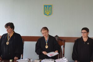 Истец, правозащитник Станислав Батрин заявил, что суд допустил "ряд процессуальных нарушений"