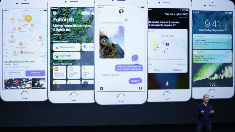 Apple представила iPhone 7 и 7 Plus. Фоторепортаж