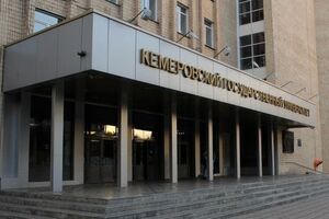 После инцидента уволили декана исторического факультета вуза, первокурсники которого проходили "посвящение"