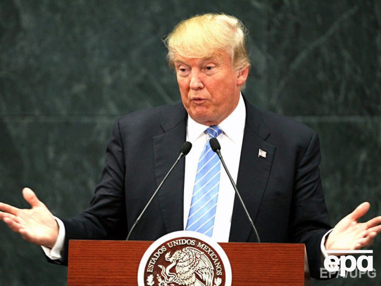 Трамп в очередной раз хвалил Путина