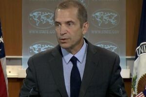 В вопросе снятия санкций Штаты всегда настаивали на выполнении Минских договоренностей, отметил Тонер