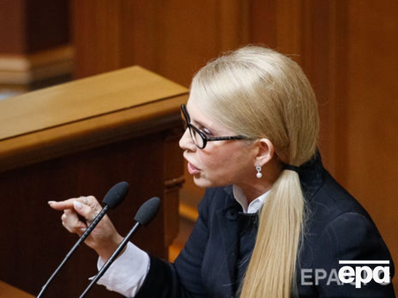 Юлия Тимошенко: Что касается войск в Севастополе, то всегда можно договориться о предоставлении услуг одной страной другой стране