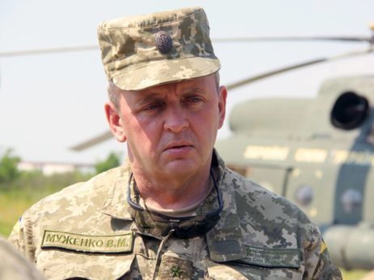 Муженко: Служу украинскому народу!