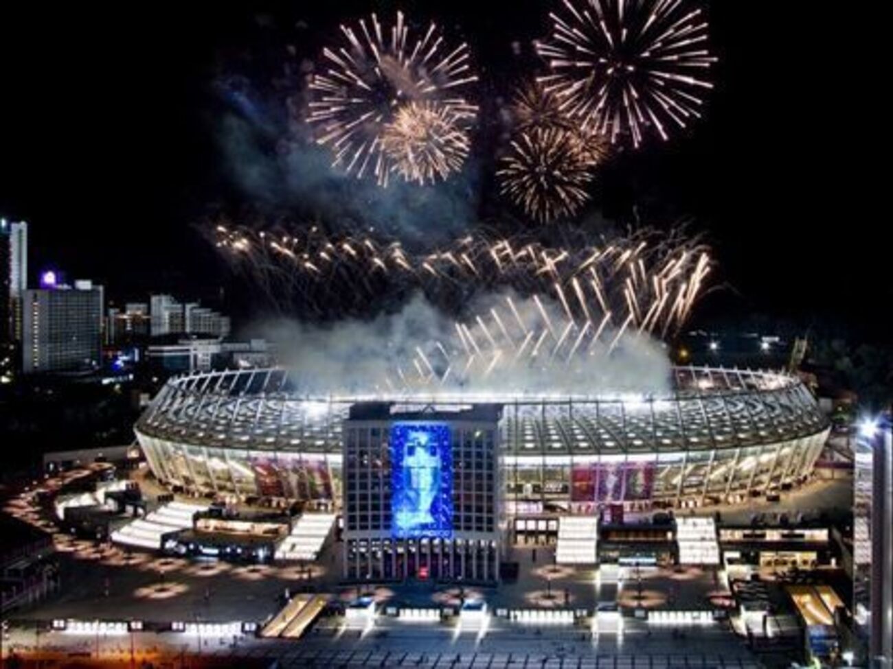 Обыски связаны с нарушениями при подготовке к Евро 2012
