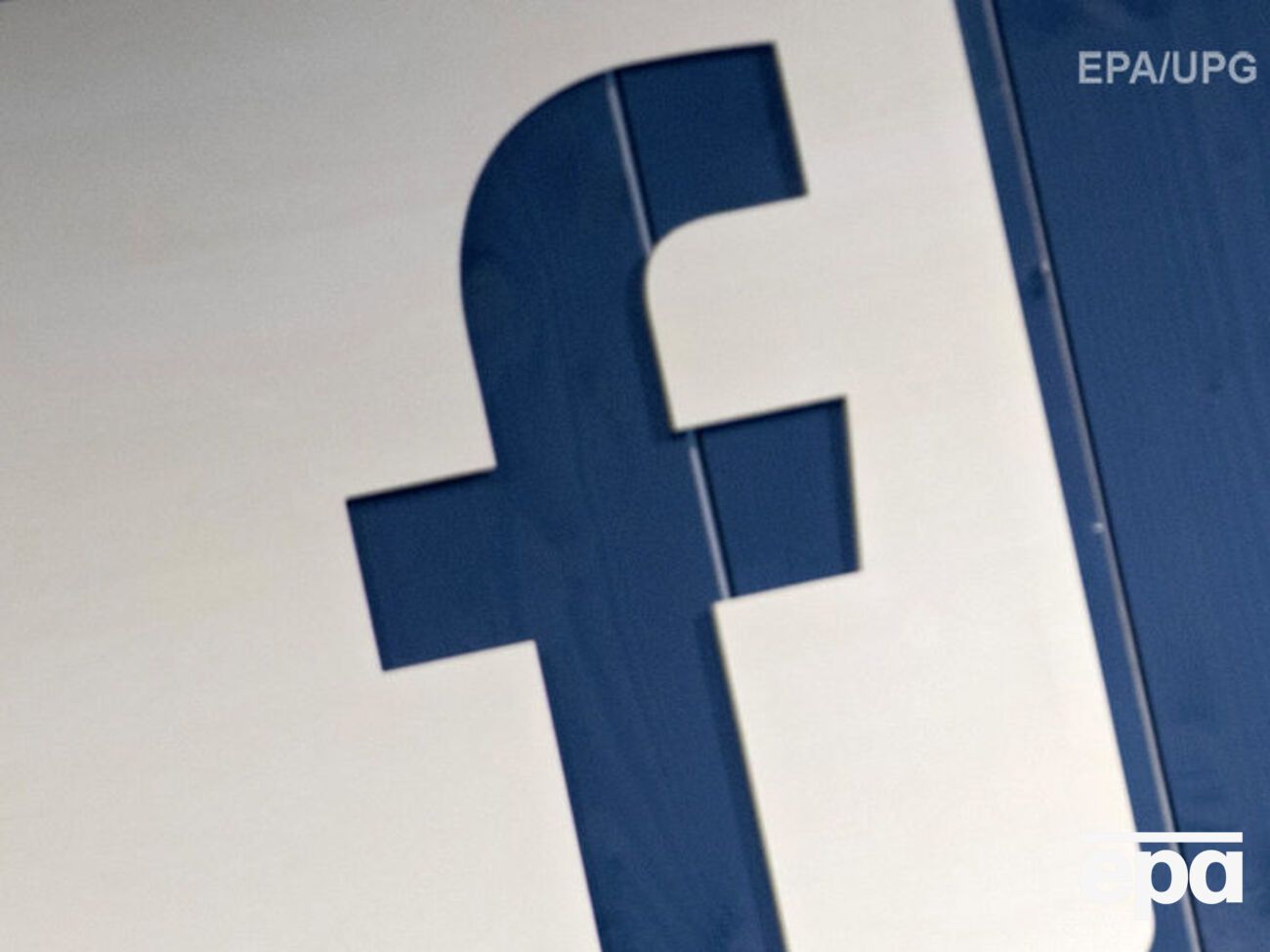 Facebook извинился за блокирование аккаунта Санта Клауса