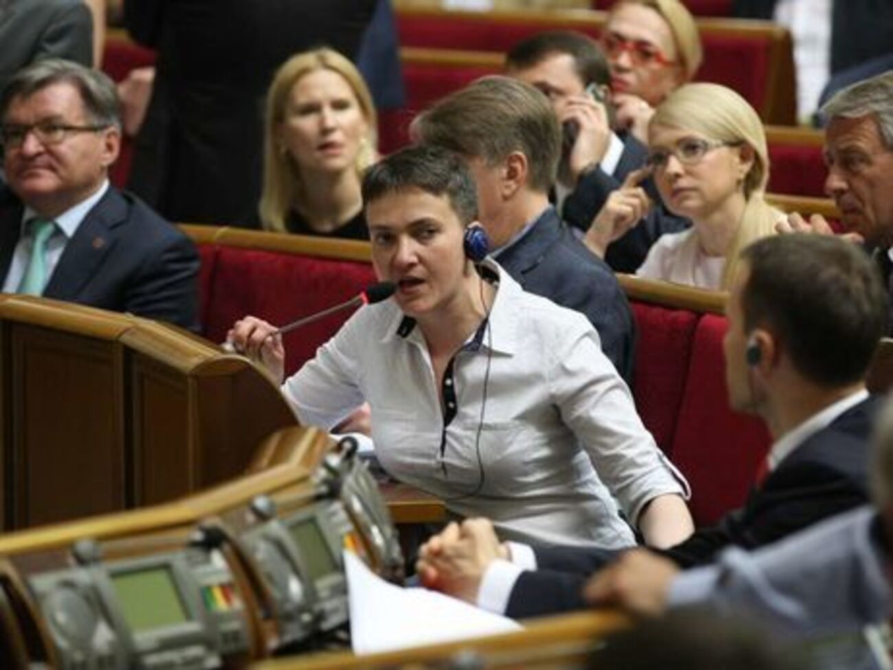 Савченко в Чехии планирует встречи как с политиками, так и с неправительственными организациями