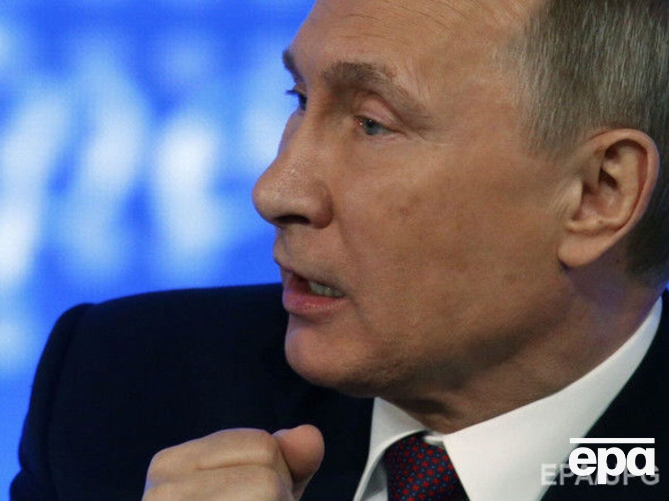 "Дождь" выяснил личности людей, которые фотографировались с Путиным