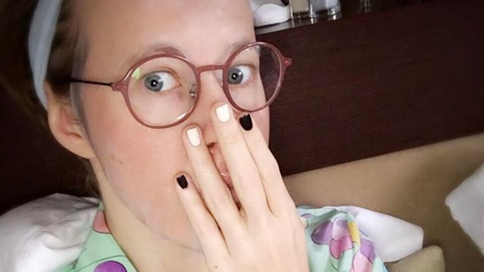 Собчак: Лежу в коллагеновой маске и наслаждаюсь красотой материнства