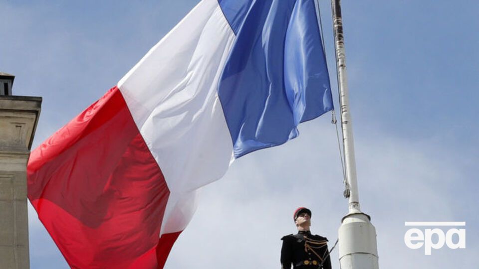 WSJ отмечает атмосферу замалчивания во Франции агрессии РФ