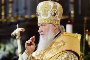 Кирилл, по мнению Кураева, проповедует идеи из "сталинского детства"