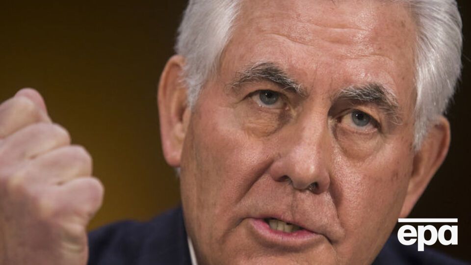 Тиллерсон высказался за сохранение санкций против РФ