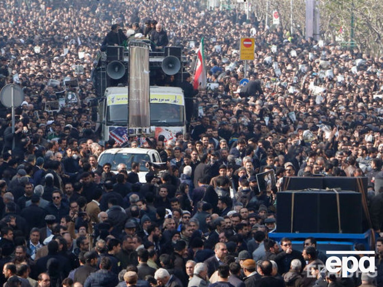 Экс-президента Ирана Рафсанджани&nbsp;хоронили под крики "Смерть России"