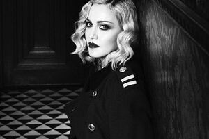 Мадонна молилась о победе Клинтон