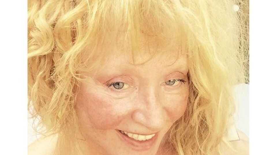 Пугачева: Пожалуйста, не волнуйтесь. Не надо собирать никакие подписи за Пугачеву, ведь самое смешное желание – это желание нравиться всем