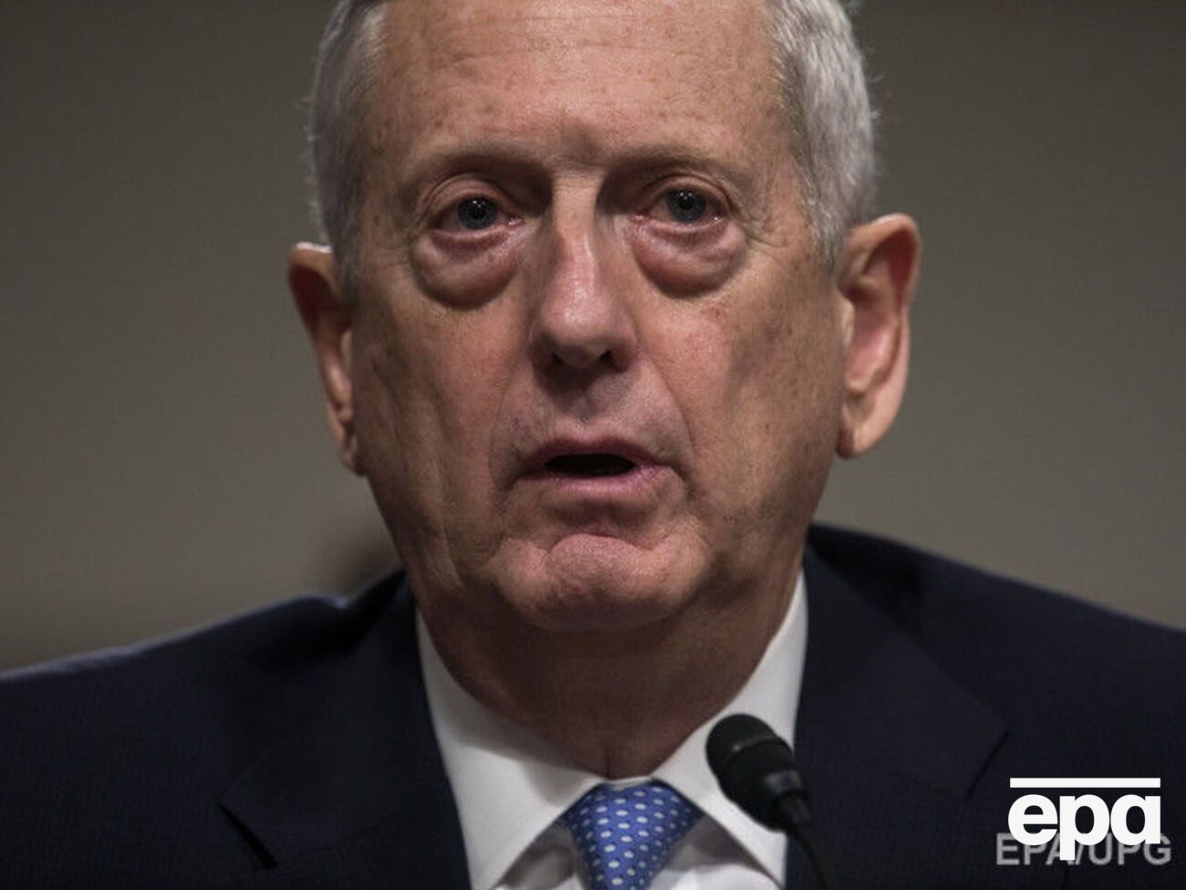 Мэттис выступает перед сенаторами