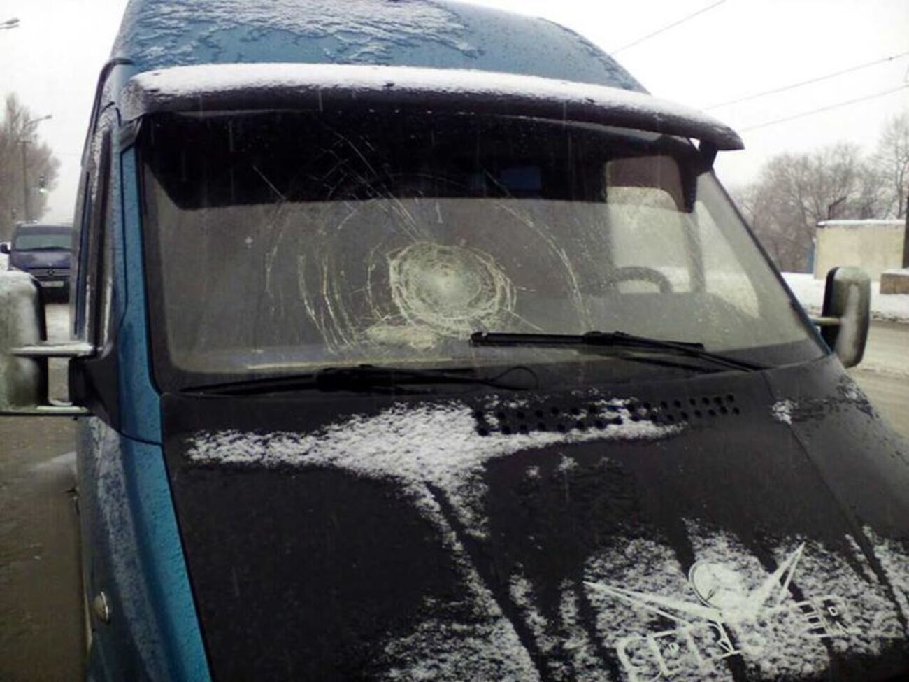 Поврежденный автомобиль мэрии