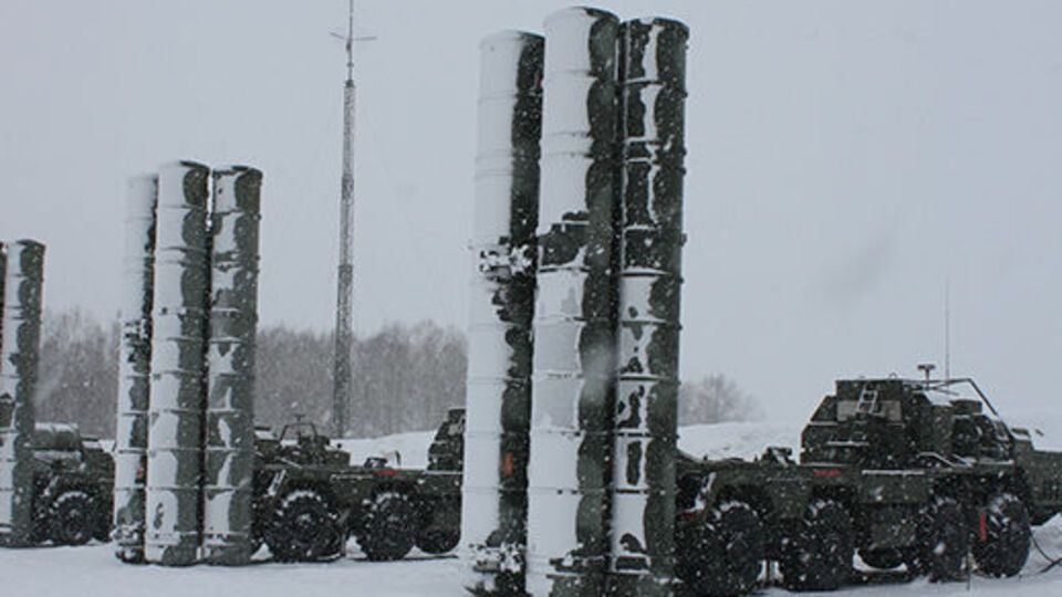 РФ разместила в оккупированном Крыму комплекс ПВО С-400