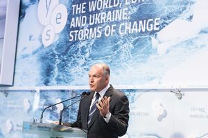 Пинчук считает, что вопросы оккупации Крыма и Донбасса нужно решать отдельно друг от друга