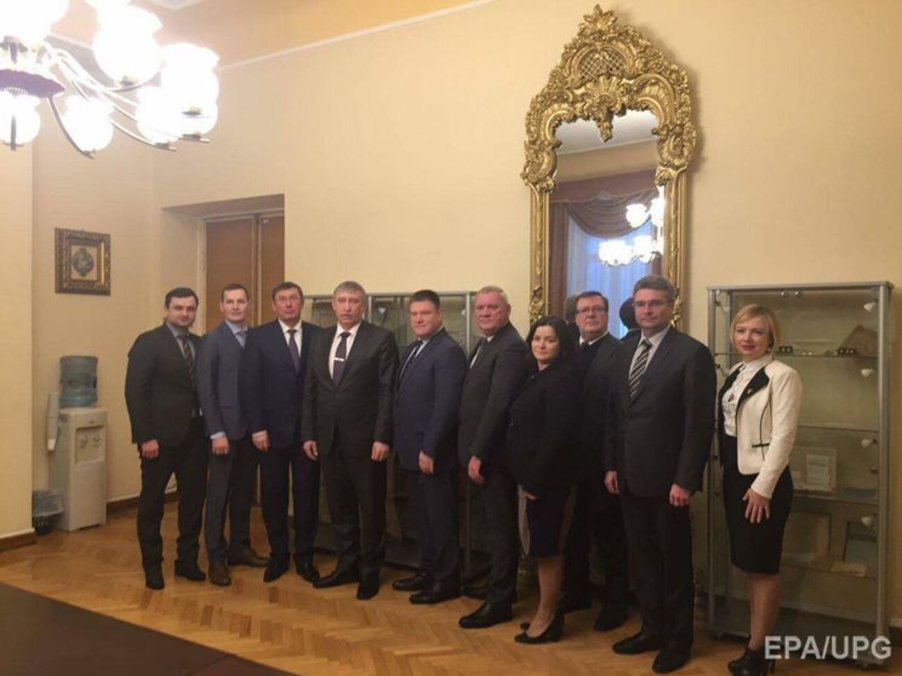 Луценко провел встречу с Калмейерсом и руководством латвийского Бюро по предотвращению и борьбе с коррупцией