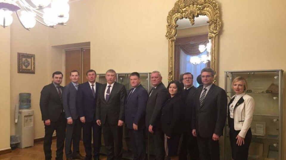 Луценко провел встречу с Калмейерсом и руководством латвийского Бюро по предотвращению и борьбе с коррупцией