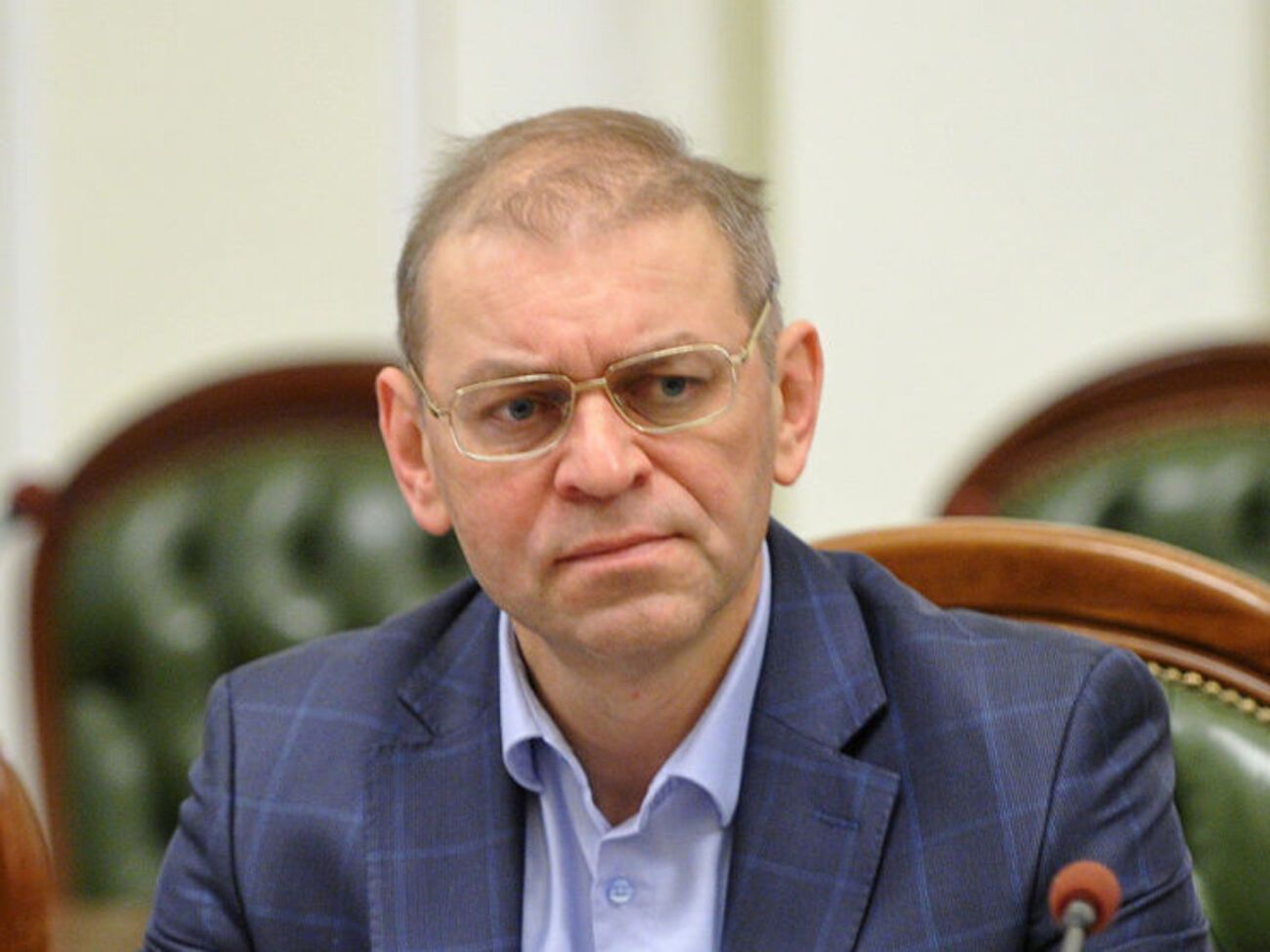 Пашинский, по словам адвоката Химикуса, на перекрестном допросе изменил показания