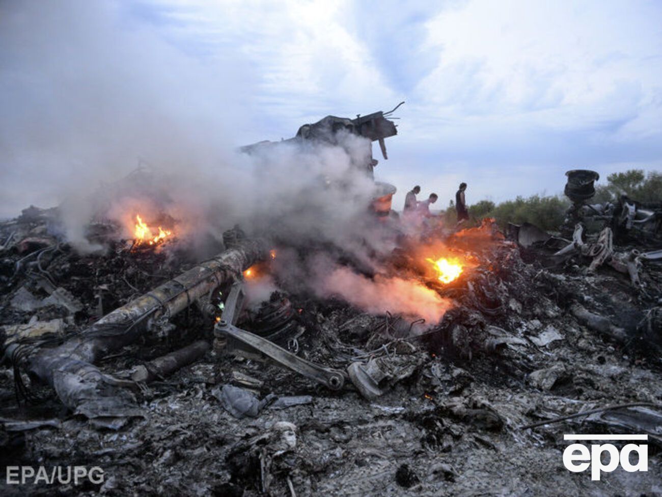 Самолет Boeing 777 потерпел крушение 17 июля 2014 года вблизи Тореза Донецкой области