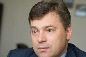 Замглавы ГФС сообщил об уклонении от уплаты налогов госчиновников