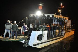 Из воды уже вытащили 20 тел погибших, еще один человек умер в больнице