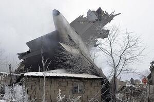 Предварительно, самолет разбился из-за ошибки пилотов