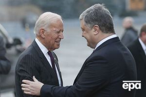 Байден провел встречу с Порошенко