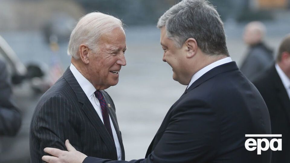 Байден провел встречу с Порошенко