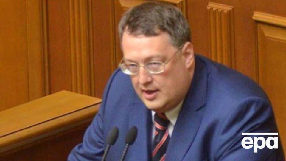 Антон Геращенко обратился к генпрокурору с просьбой предоставить охрану Химикусу