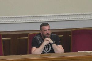 Нардеп Петренко заявил, что в интернете есть факты, подтверждающие симпатию некоторых офицеров к сепаратистам