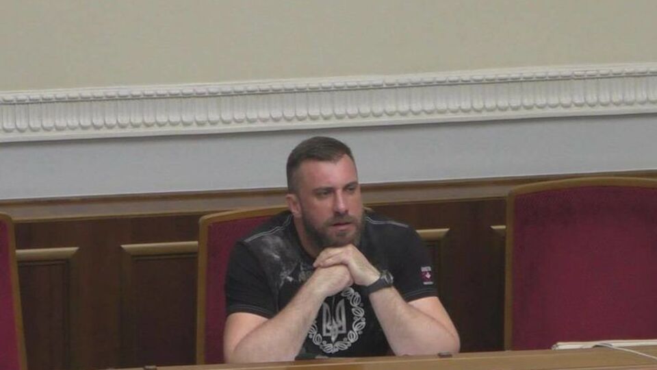 Нардеп Петренко заявил, что в интернете есть факты, подтверждающие симпатию некоторых офицеров к сепаратистам