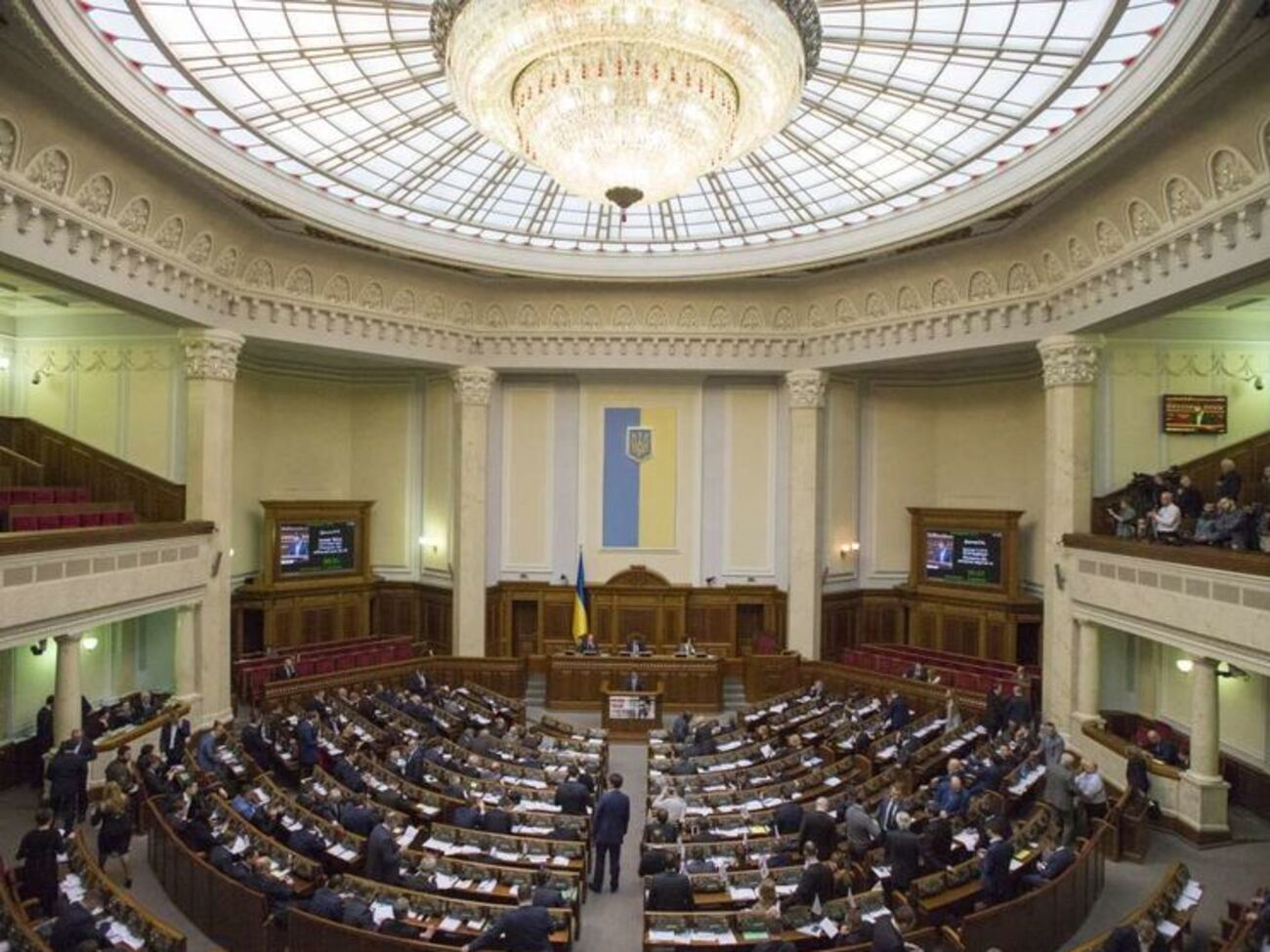 Рада проголосовала за внедрение электронных билетов в городском транспорте