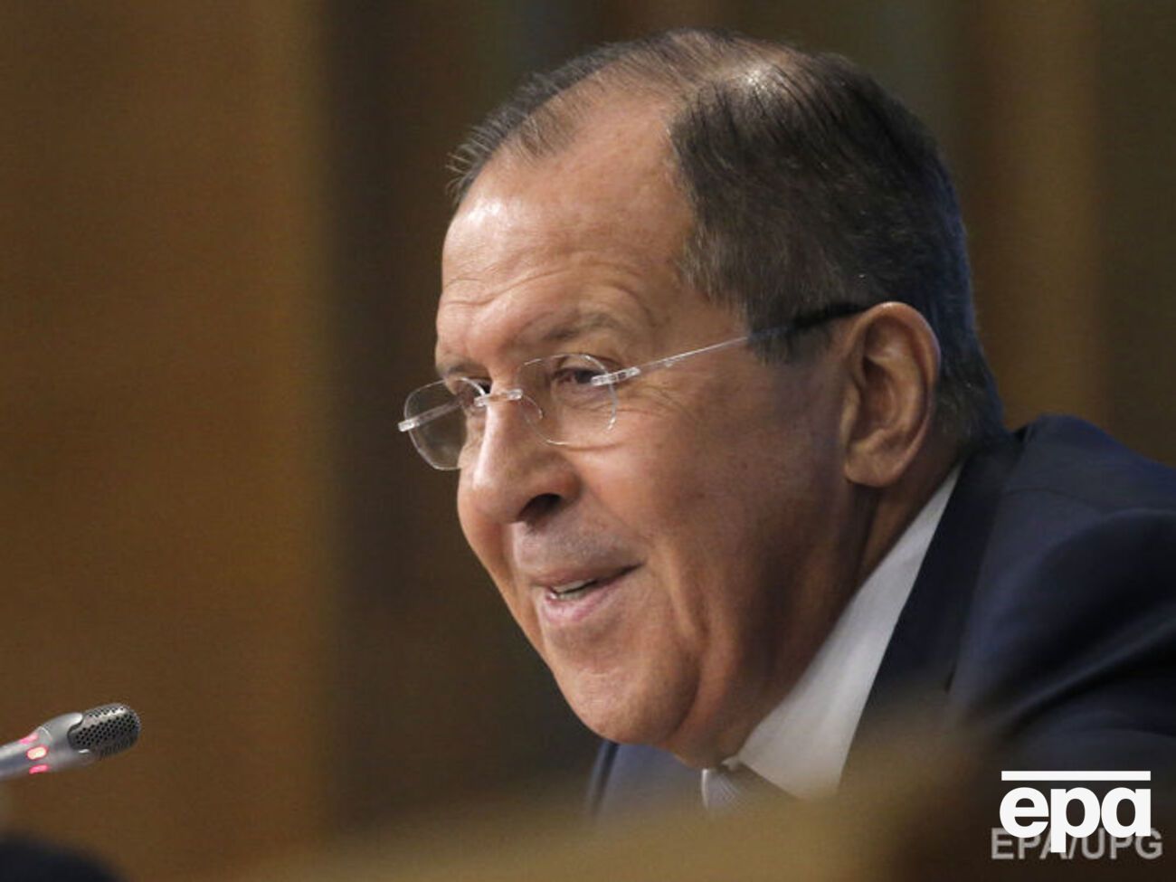 Лавров заявил, что американские дипломаты переодеваются в женщин, чтобы участвовать в митингах российской оппозиции