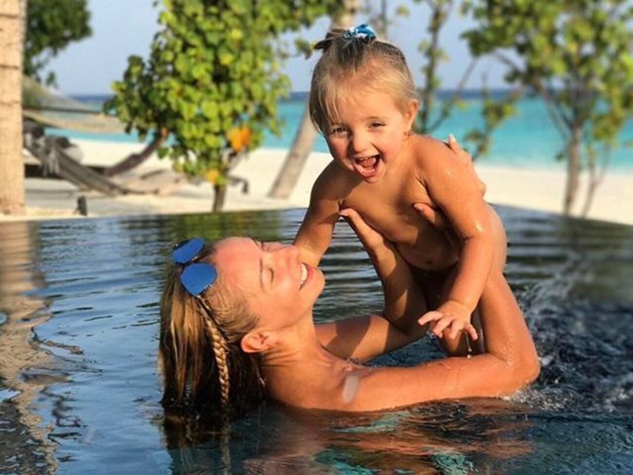 Навка: Ну, конечно же, мы, родители, видим в своих детях свое продолжение и гордимся этим!