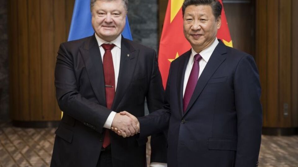 Порошенко встретился с Си Цзиньпином