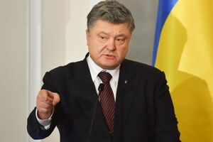 Порошенко сказал, что был одним из первых, кому звонил Трамп после победы на выборах