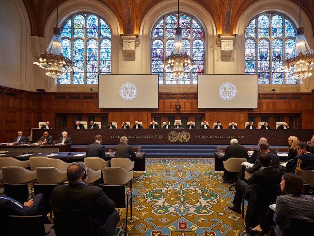 Суд ООН в Гааге получил иск Украины против России