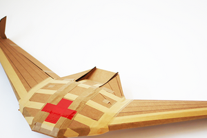 Образец бумажного беспилотника для перевозки медицинских грузов